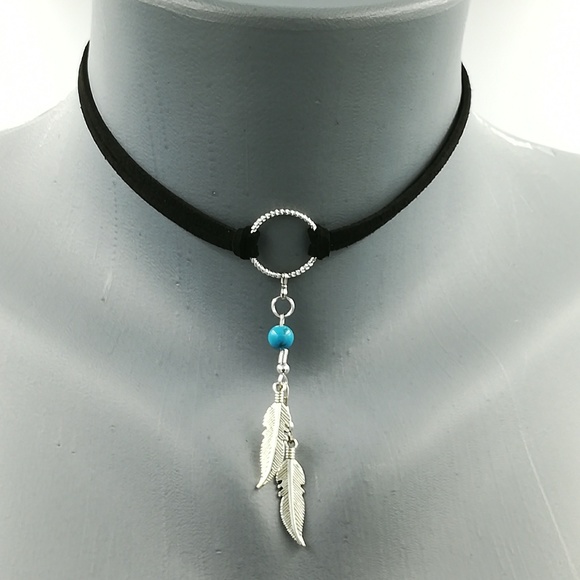 Klever Klipz Jewelry - Handmade, Silver Feathers Black Faux Suede Choker